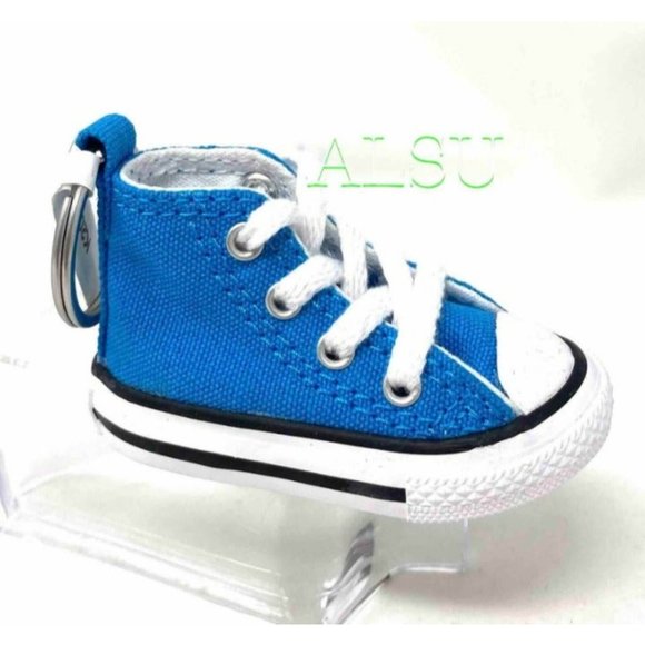 Converse Keychain Blue Color - Picture 2 of 2